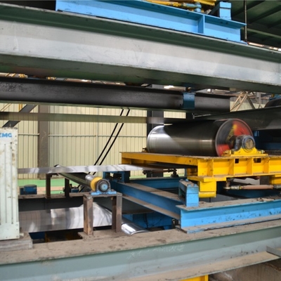 Compañías automáticas de llavero de la planta de galvanización de la inmersión caliente 0.3-2.5m m 650-1300m m